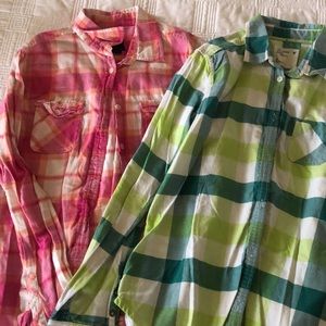 Set of 2 American Eagle shirts